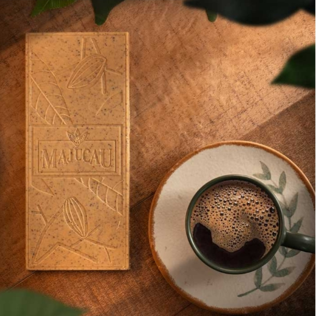 Chocolate Caramelo com Grão de Café e Flor de Sal Majucau | 70g