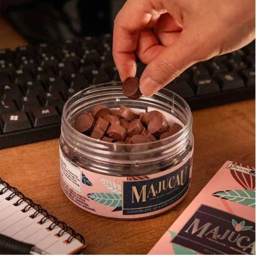 Pastilhas de Chocolate Ao Leite 52% Cacau Majucau | 150g